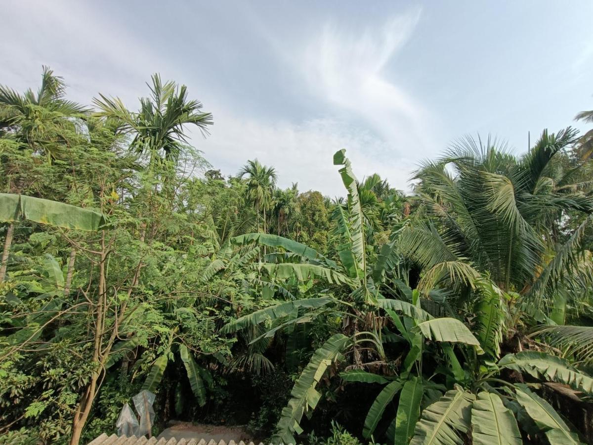 Shree Nivas Home Stay Shrivardhan Exterior photo